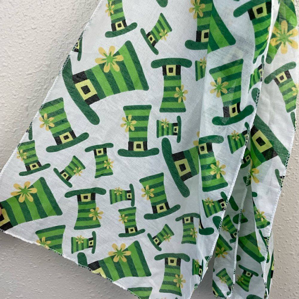 NWT Saint Patrick’s Day Scarf - Picture 2 of 4